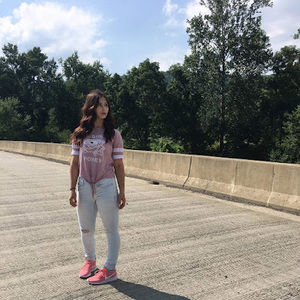 Meet your Posher, Sarah